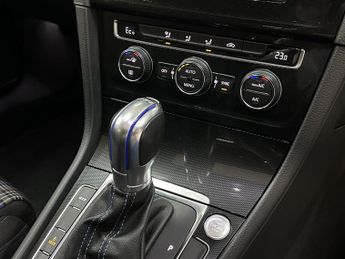 VOLKSWAGEN GOLF 1.4 TSI GTE