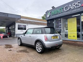 MINI HATCH 1.6 One Hatch