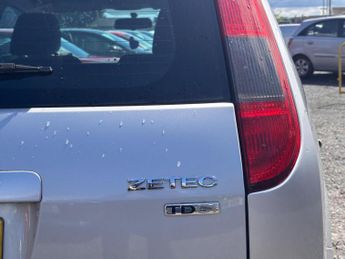 FORD FOCUS 1.6 TDCi Zetec Climate 5dr