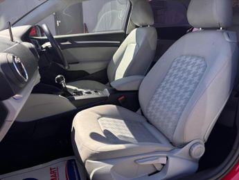 AUDI A3 1.6 TDI SE S Tronic Euro 5 (s/s) 3dr