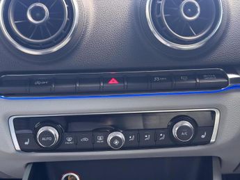 AUDI A3 1.6 TDI SE S Tronic Euro 5 (s/s) 3dr