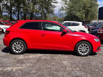 AUDI A3 1.6 TDI SE S Tronic Euro 5 (s/s) 3dr