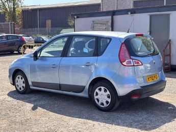 RENAULT SCENIC 1.5 dCi Expression Euro 4 5dr
