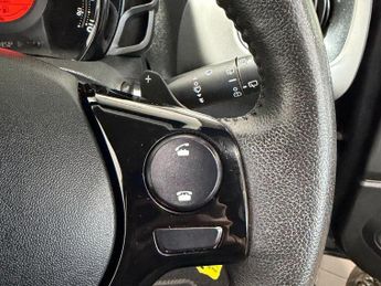 TOYOTA AYGO 1.0 VVT-i x-trend Funroof x-shift Euro 6 5dr