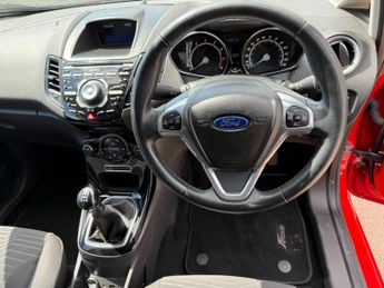 FORD FIESTA 1.0T EcoBoost Titanium Euro 5 (s/s) 5dr