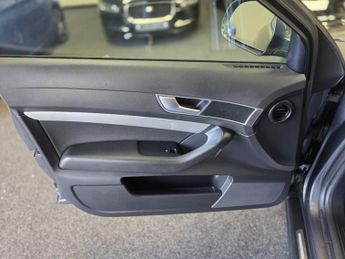 AUDI A6 AVANT 2.7 TDI V6 S line Special Edition