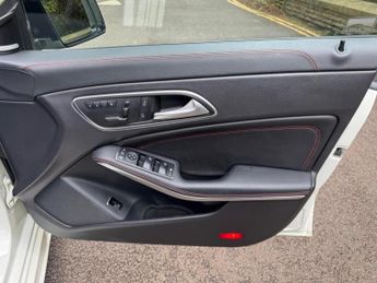 MERCEDES-BENZ CLA 2.1 CLA220 CDI AMG Sport Coupe 7G-DCT Euro 6 (s/s) 4dr