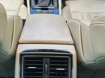 SKODA SUPERB 2.0 TDI Laurin & Klement DSG Auto 6Spd Euro 6 (s/s) 5dr