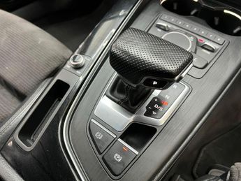 AUDI A4 2.0 TFSI 35 Black Edition S Tronic Euro 6 (s/s) 4dr