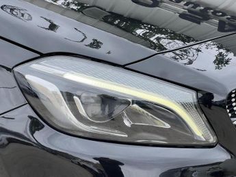 MERCEDES-BENZ A CLASS 2.1 A200d AMG Line (Premium) 7G-DCT Euro 6 (s/s) 5dr