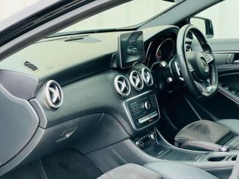 MERCEDES-BENZ A CLASS 2.1 A200d AMG Line (Premium) 7G-DCT Euro 6 (s/s) 5dr