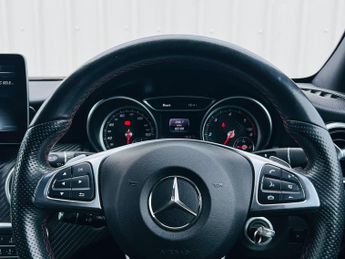 MERCEDES-BENZ A CLASS 2.1 A200d AMG Line (Premium) 7G-DCT Euro 6 (s/s) 5dr