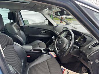 RENAULT GRAND SCENIC 1.5 Dynamique S Nav dCi 110 Auto EDC