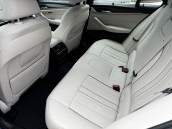 BMW 5 SERIES 3.0 540i M Sport Touring Auto xDrive Euro 6
