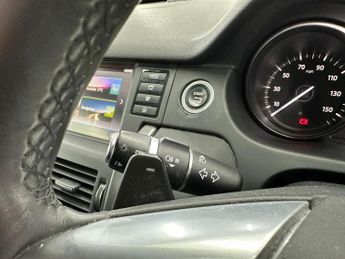 LAND ROVER DISCOVERY SPORT 2.0 TD4 Landmark Auto 4WD Euro 6 (s/s) 5dr