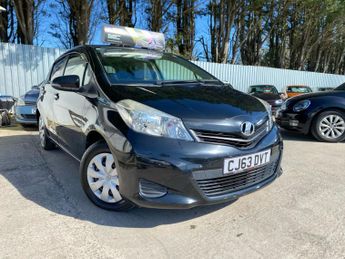 Toyota Vitz 1.0 AUTO 5DR