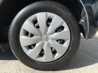 TOYOTA VITZ 1.0 AUTO 5DR