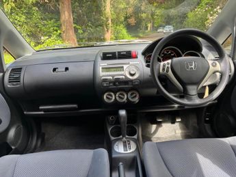 HONDA JAZZ 1.4 i-DSI SE CVT-7 5dr