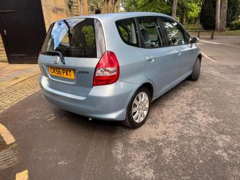 HONDA JAZZ 1.4 i-DSI SE CVT-7 5dr