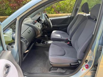 HONDA JAZZ 1.4 i-DSI SE CVT-7 5dr