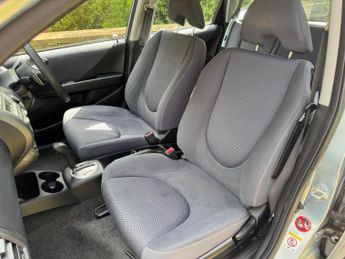 HONDA JAZZ 1.4 i-DSI SE CVT-7 5dr