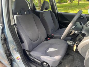 HONDA JAZZ 1.4 i-DSI SE CVT-7 5dr