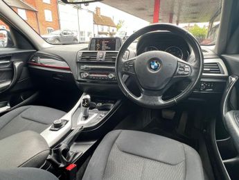 BMW 1 SERIES 2.0 116d SE 5-door