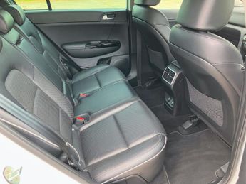 KIA SPORTAGE 1.6 CRDi EcoDynamics+ 4