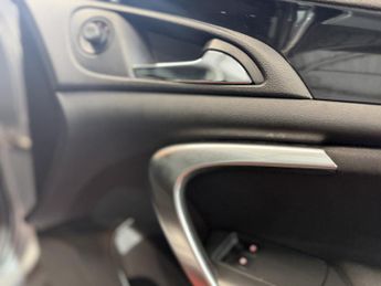 VAUXHALL INSIGNIA 2.0 CDTi ecoFLEX SRi