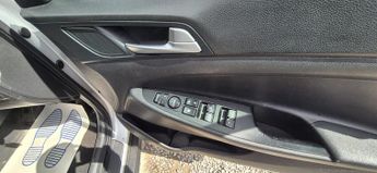 HYUNDAI TUCSON 1.7 TUCSON SE NAV 1.7 D 141PS DCT
