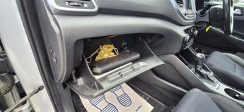 HYUNDAI TUCSON 1.7 TUCSON SE NAV 1.7 D 141PS DCT