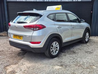 HYUNDAI TUCSON 1.7 TUCSON SE NAV 1.7 D 141PS DCT