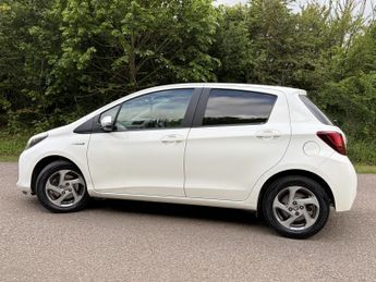 TOYOTA YARIS 1.5 VVT-h Icon