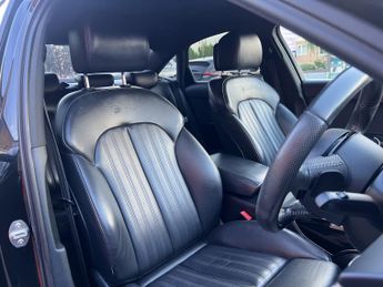 AUDI A6 SALOON 2.0 TDI Black Edition