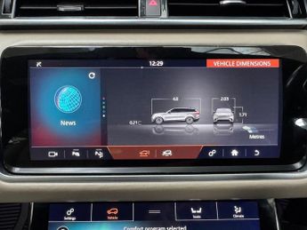 LAND ROVER RANGE ROVER VELAR 2.0 D240 R-Dynamic HSE Auto 4WD Euro 6 (s/s) 5dr