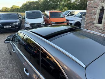 MERCEDES-BENZ E CLASS 2.0 E220d AMG Line