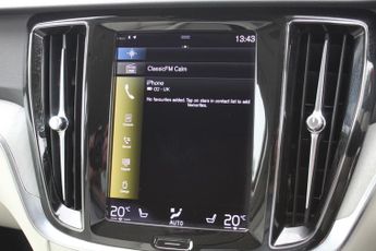 VOLVO V60 2.0 Inscription B3 (Petrol) FWD