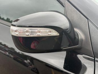 HYUNDAI IX35 1.7 CRDi SE Euro 5 (s/s) 5dr