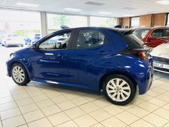 TOYOTA YARIS 1.5 VVT-h Icon