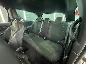 DS AUTOMOBILES DS 3 1.6 BlueHDi Elegance Euro 6 (s/s) 3dr