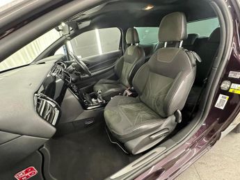 DS AUTOMOBILES DS 3 1.6 BlueHDi Elegance Euro 6 (s/s) 3dr