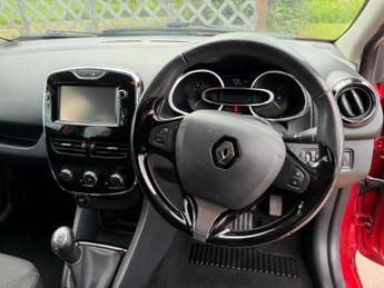 RENAULT CLIO 1.2 16V Dynamique MediaNav Euro 5 5dr
