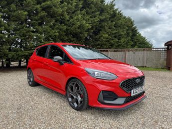 Ford Fiesta 1.5 Fiesta ST-3 5 door 1.5L EcoBoost 200PS FWD 6-Speed Manual
