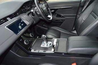 LAND ROVER RANGE ROVER EVOQUE 2.0 D150 R-Dynamic S