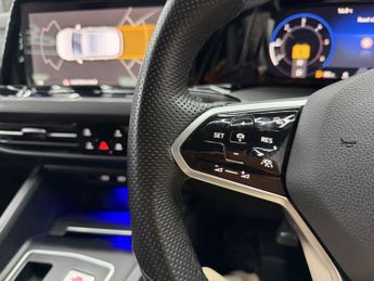 VOLKSWAGEN GOLF 2.0 TDI GTD