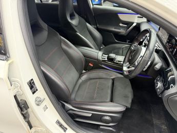 MERCEDES-BENZ A CLASS 1.3 A200 AMG Line