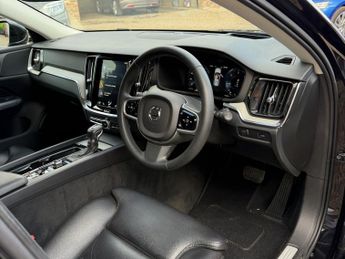 VOLVO V60 2.0 Inscription D4