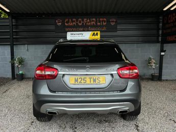MERCEDES-BENZ GLA 2.1 GLA220d Sport