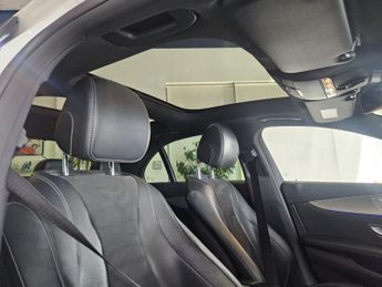 MERCEDES-BENZ E CLASS 2.0 E220d AMG Line premium +