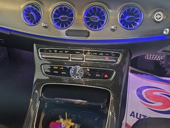 MERCEDES-BENZ E CLASS 2.0 E220d AMG Line premium +